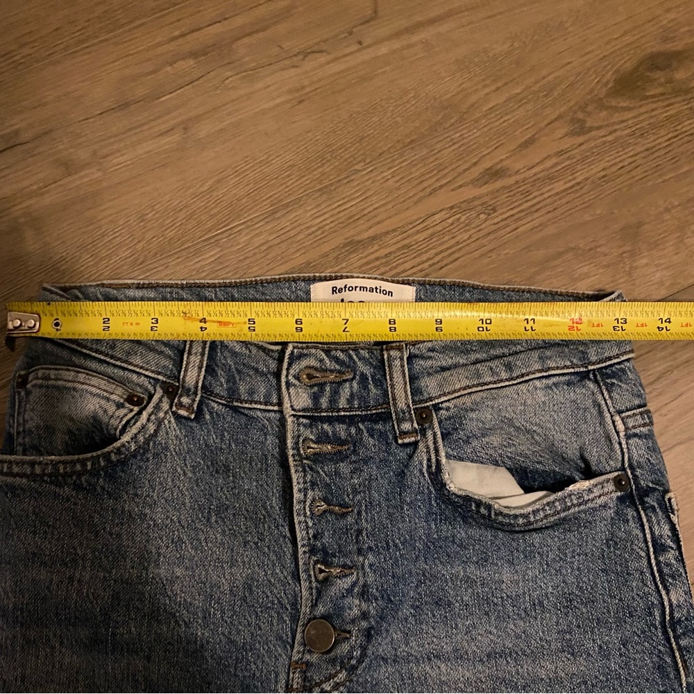 Reformation Liz Button Fly High Rise Straight Jeans - Size 25 - Picture 8 of 8